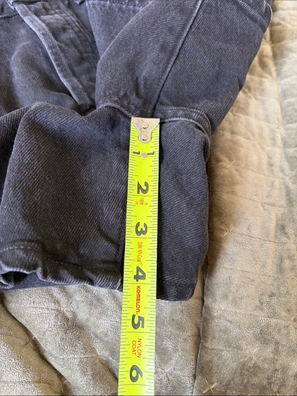 AGOLDE Parker Long Jean Shorts in Phase Black sz 27 4.5